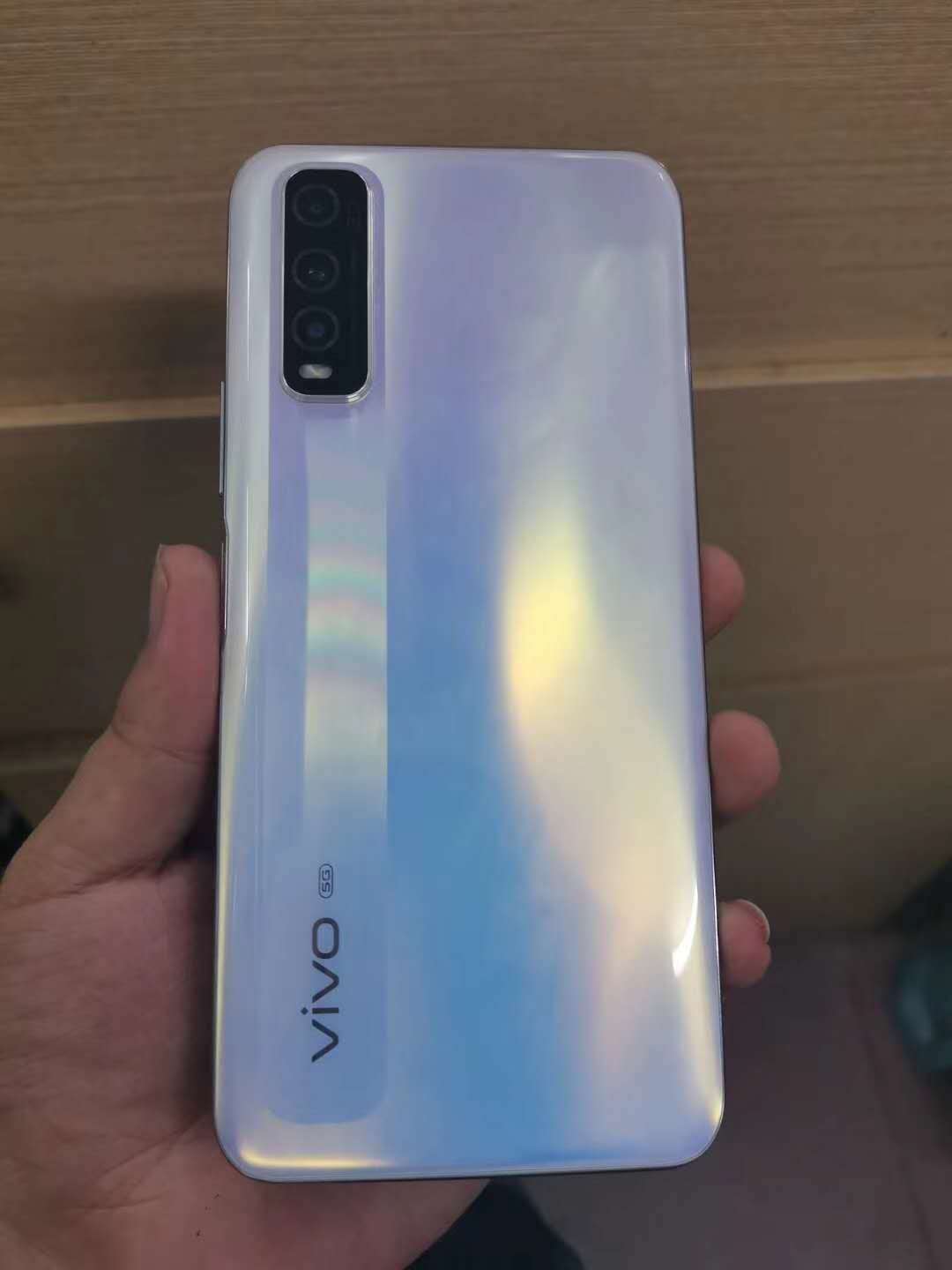 vivo y70s参数详细参数,vivo y70s图片 转让99成新的vivo y70s