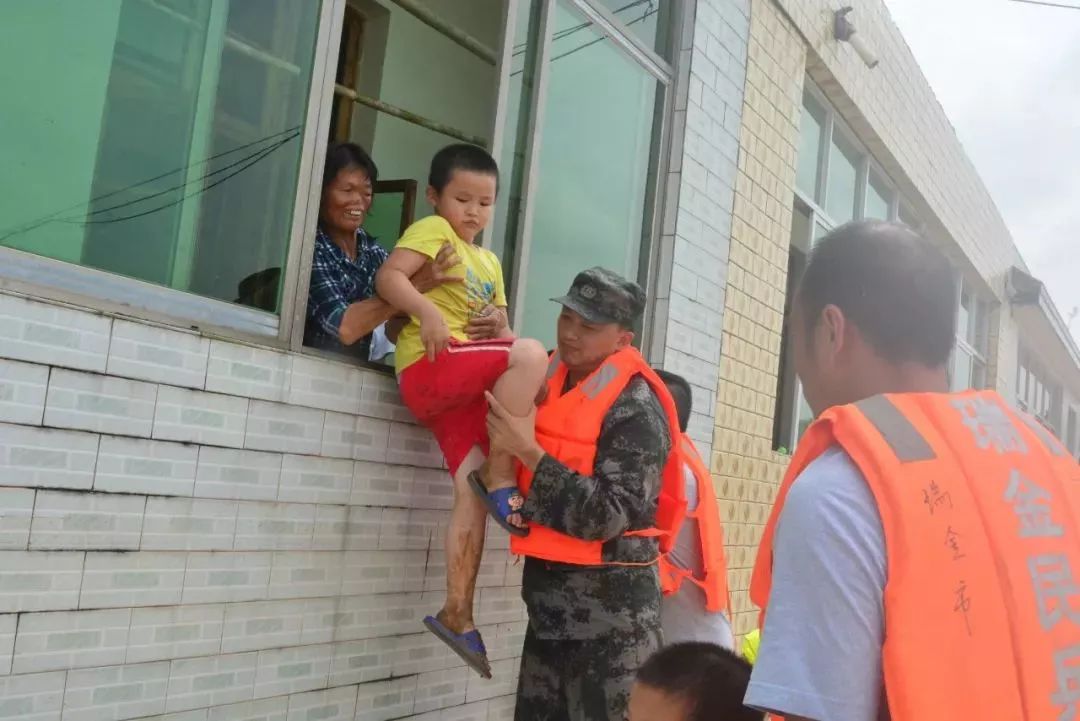 传达十九大精神.JPG