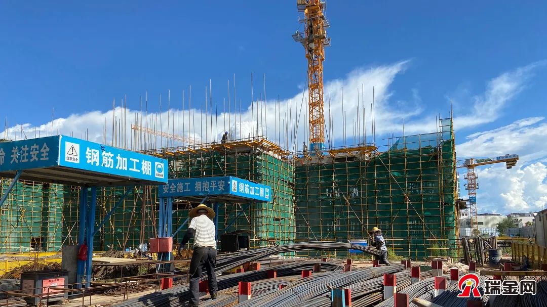建筑工人3.jpg