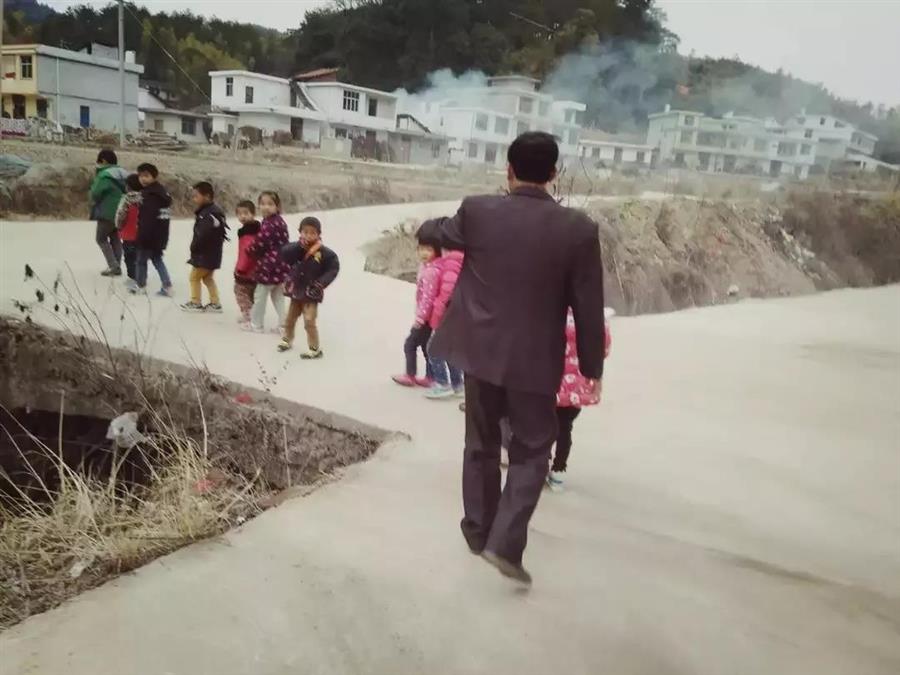 微信图片_20190502102717.jpg 微信图片_20190502102717.jpg